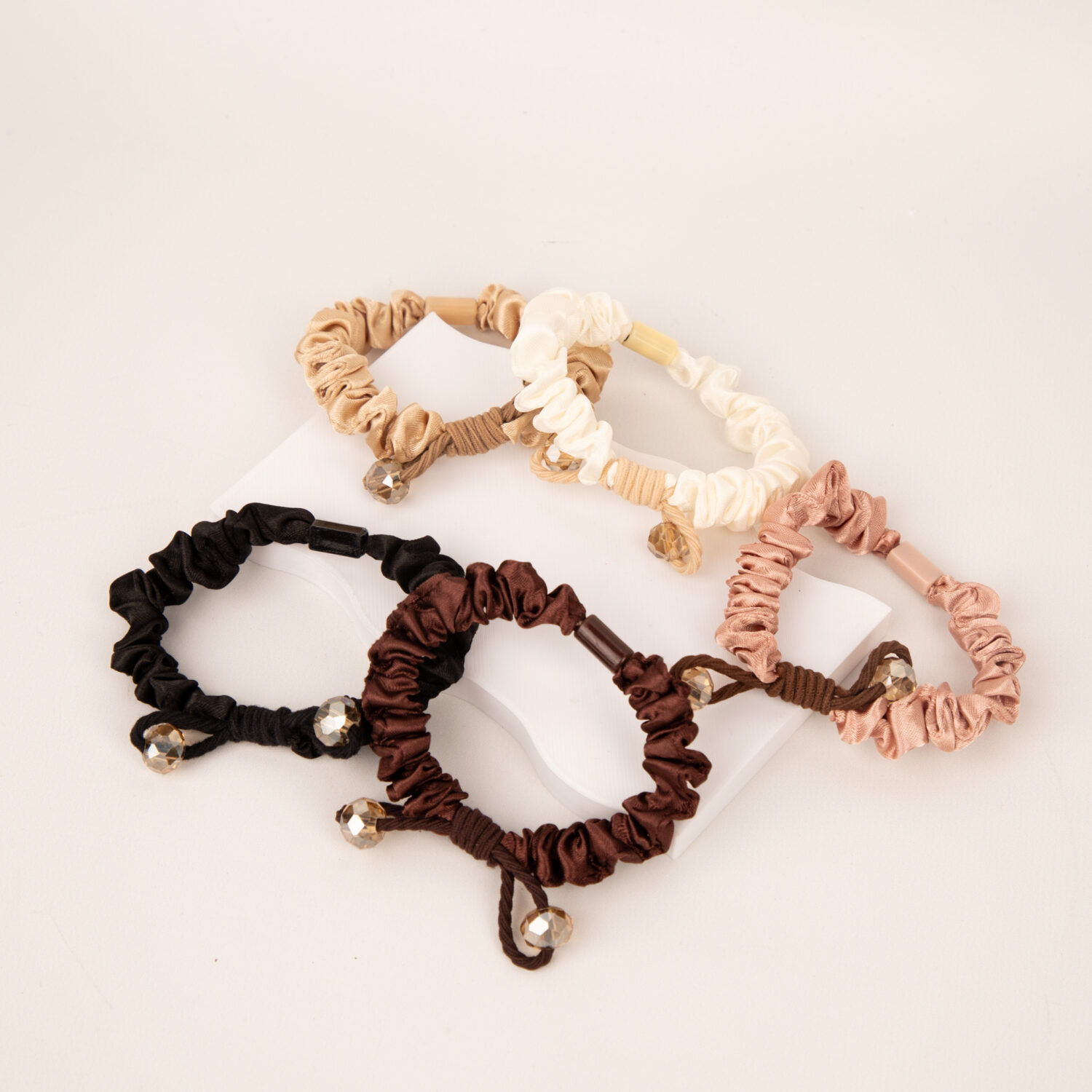 SET 5 COLITAS