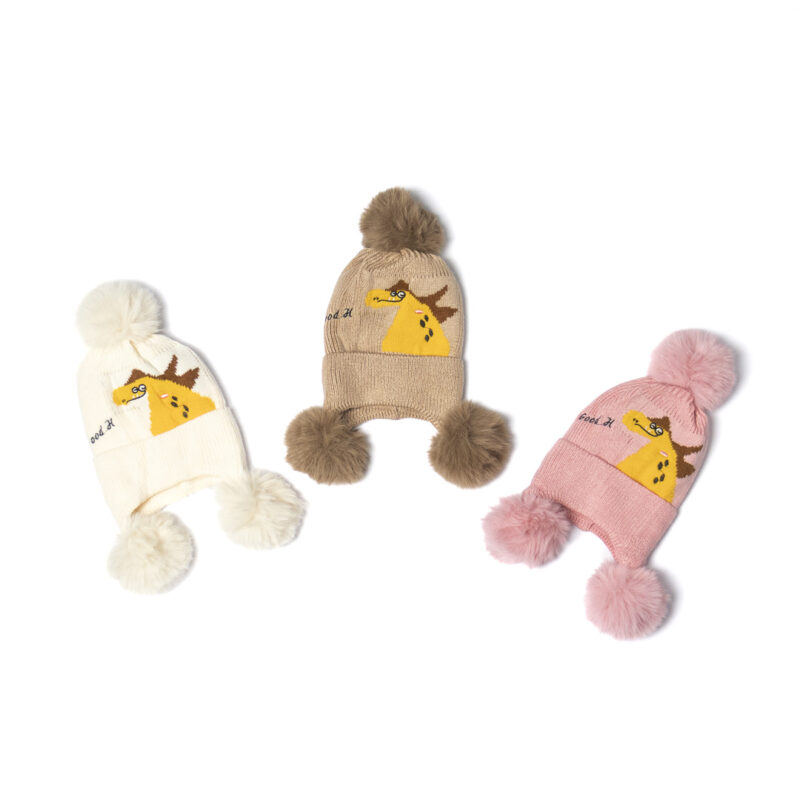 GORRO DE NENE CON POMPOM