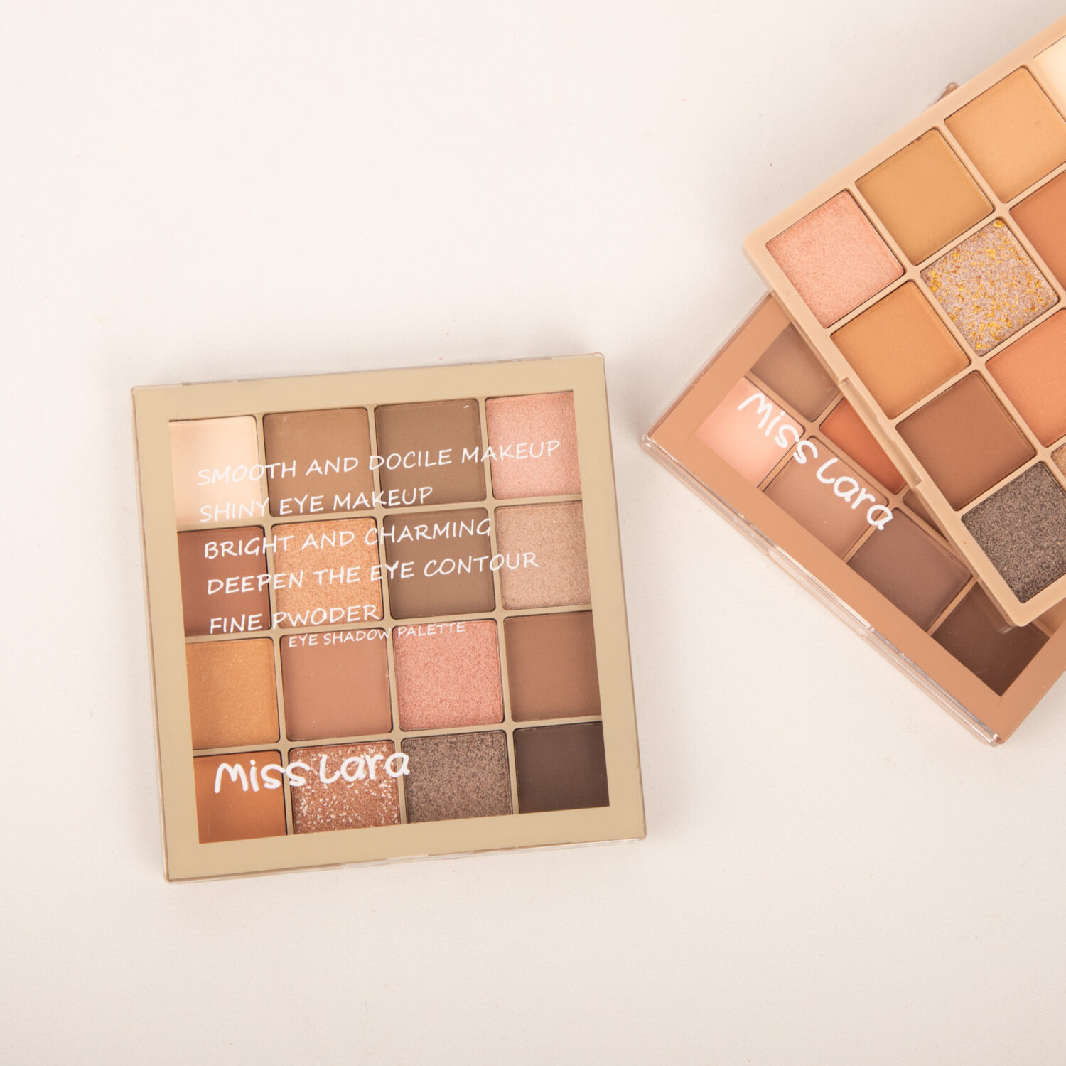 PALETA DE SOMBRAS MISS LARA 16 TONOS