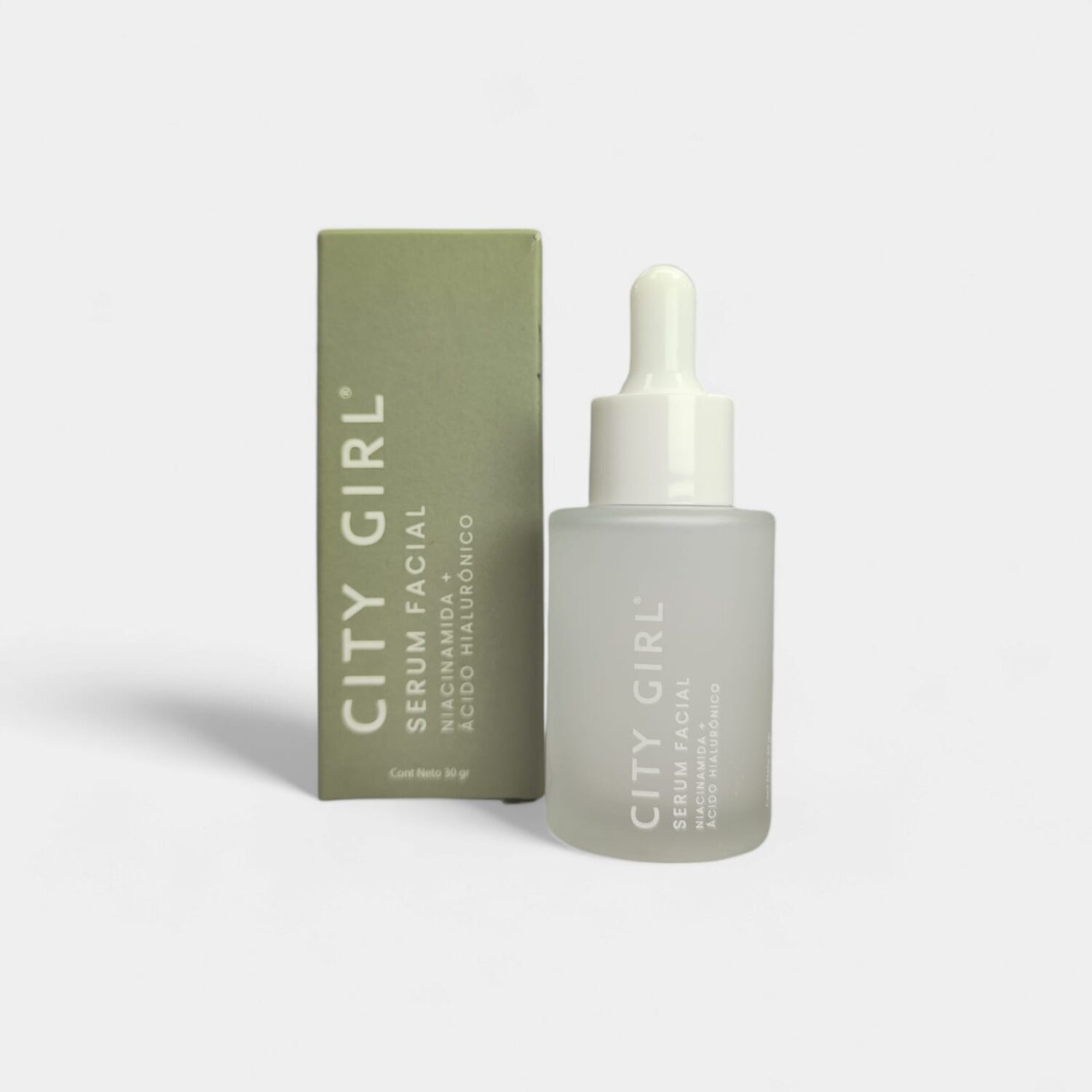 SERUM FACIAL CON NIACINAMIDA Y ACIDO HIALURONICO 30G
