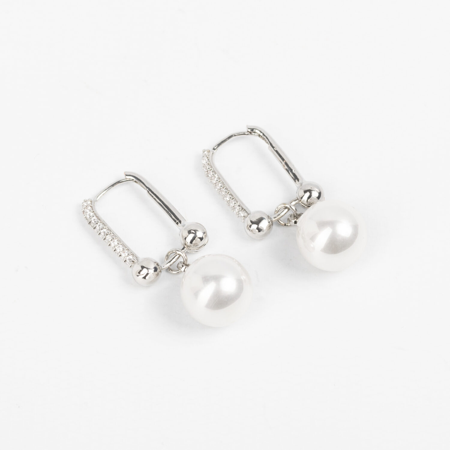 AROS CON PERLA COLGANTE - CITY GIRL