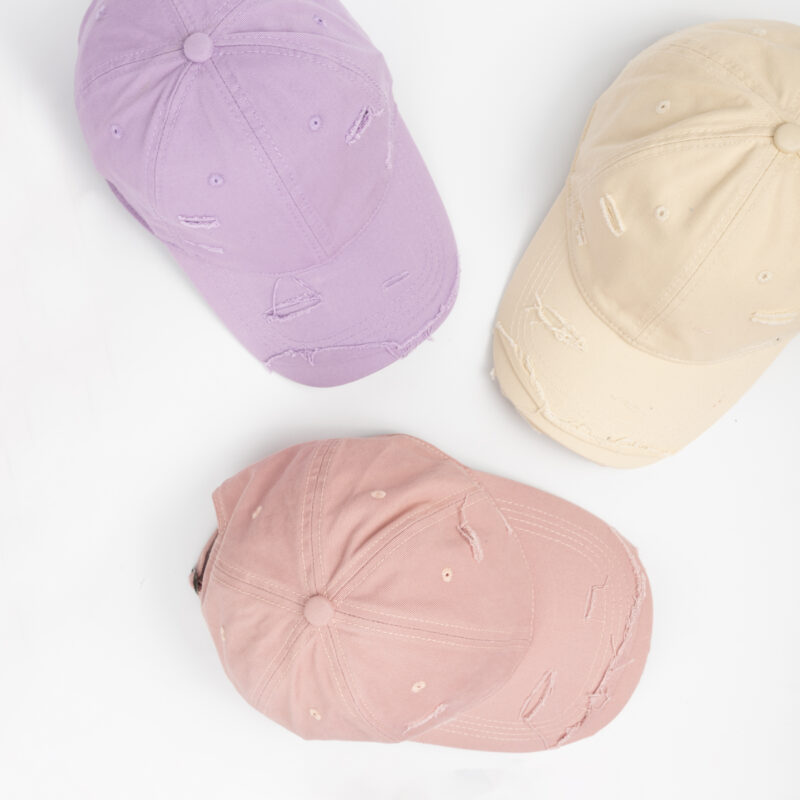GORRA CON ROTURAS - CITY GIRL - Imagen 2