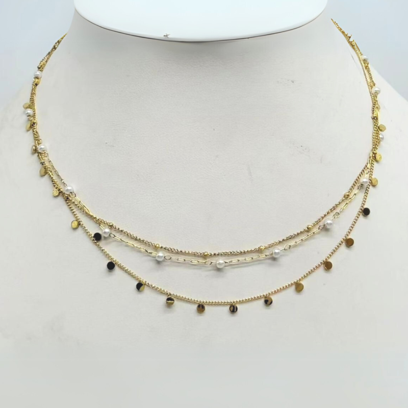 COLLAR TRIPLE CON PERLAS - CITY GIRL