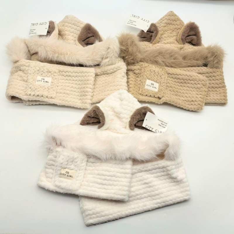 GORRO OREJITAS CON CUELLO DE PELUCHE - CITY GIRL