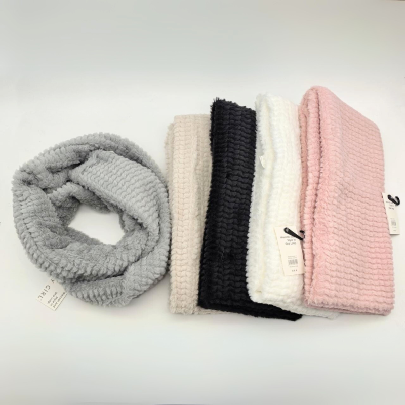 CUELLO PELUDITO DOBLE CUADRICULADO - CITY GIRL