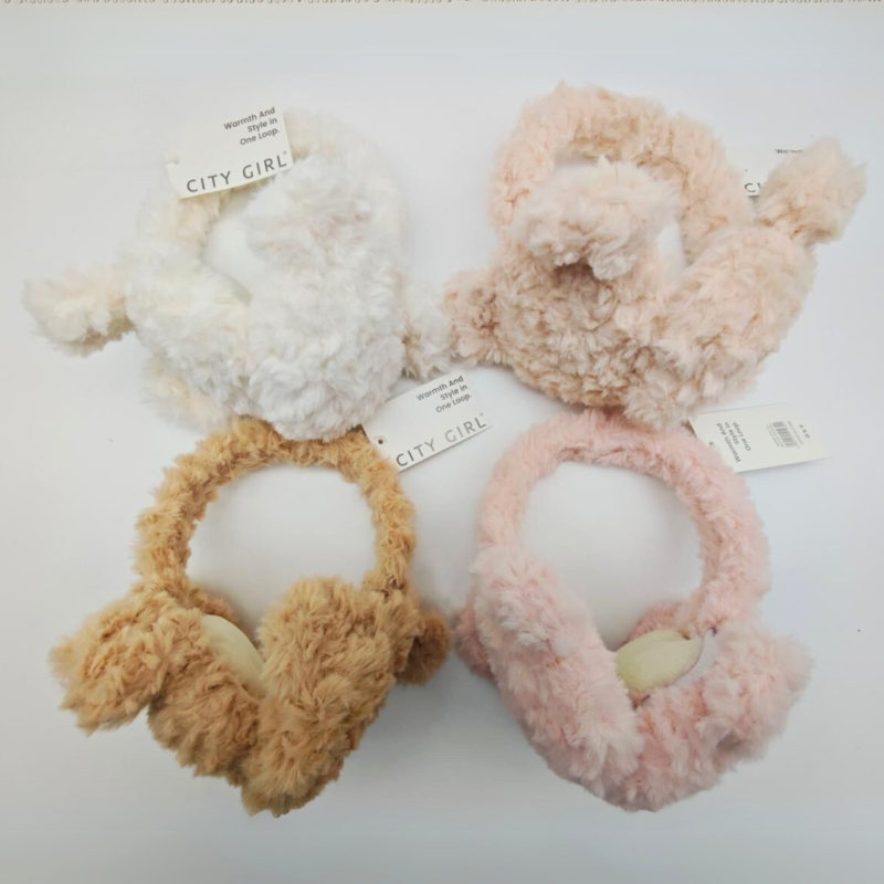 OREJERAS PELUCHE - CITY GIRL