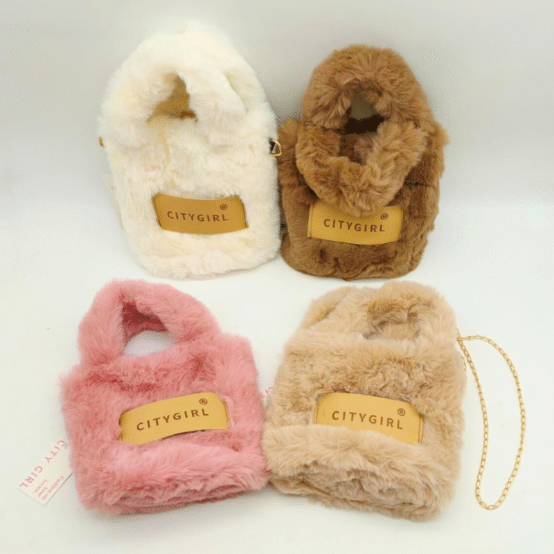 MINI CARTERA CON PELUCHITO - CITY GIRL