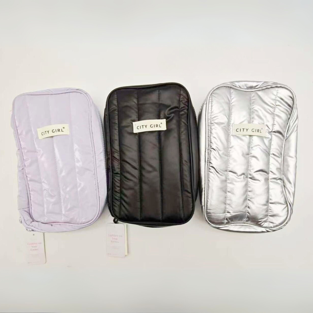 PORTA NOTEBOOK PUFFER – CITY GIRL