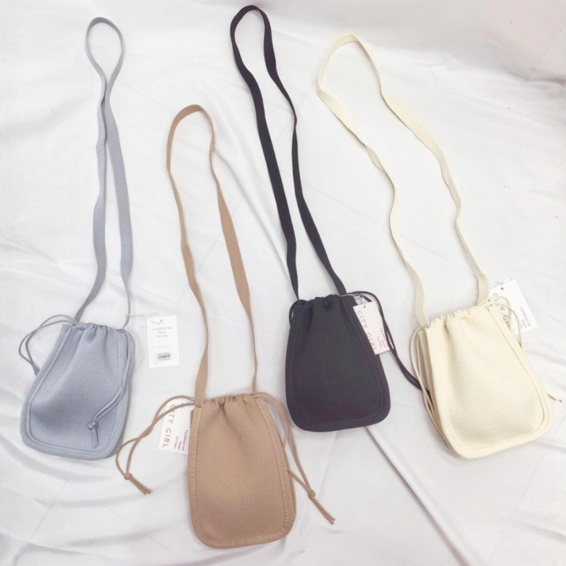 MINI CARTERA COLGANTE DE TELA - IDEAL PARA CELULAR - CITY GIRL