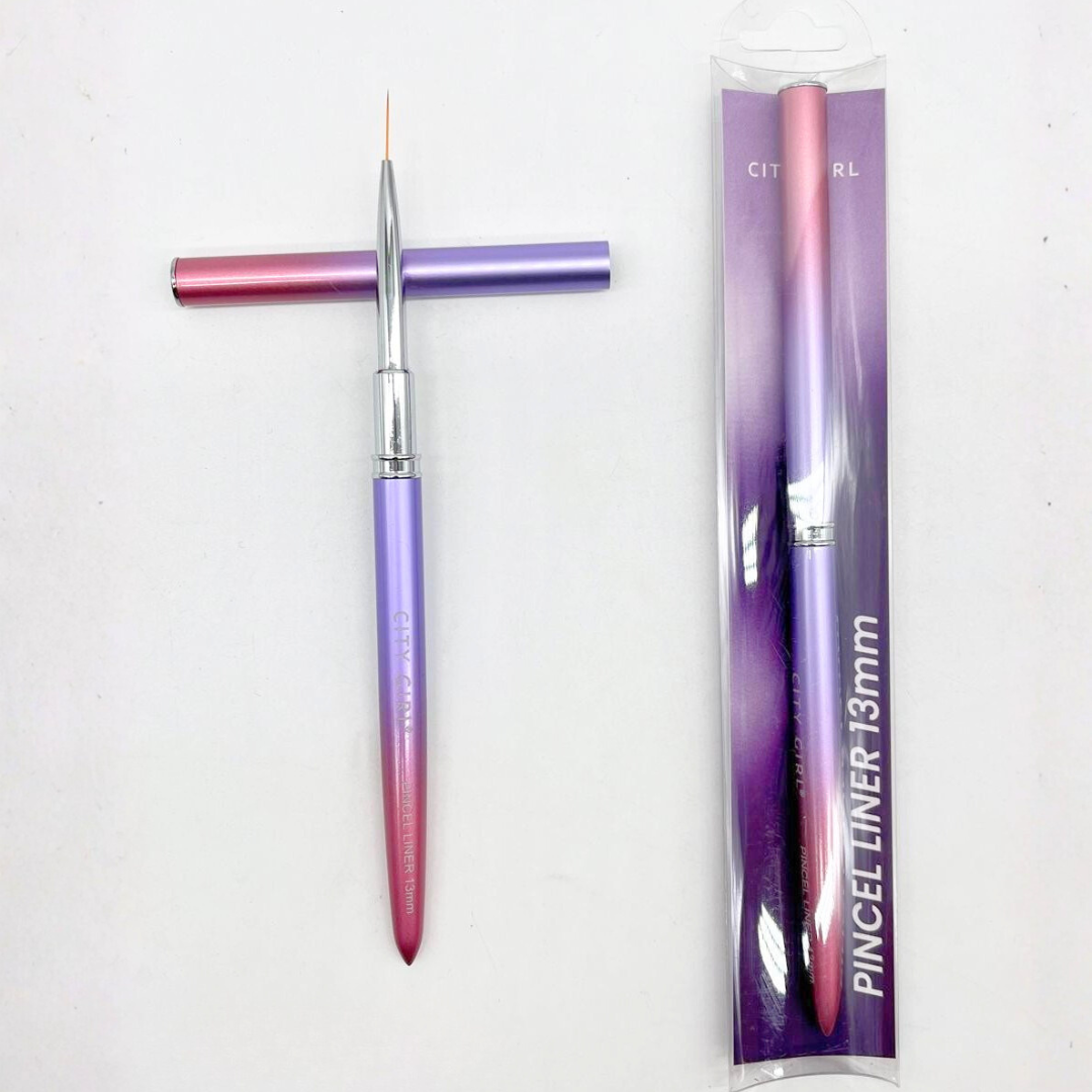 PINCEL LINER #5 - CITY GIRL