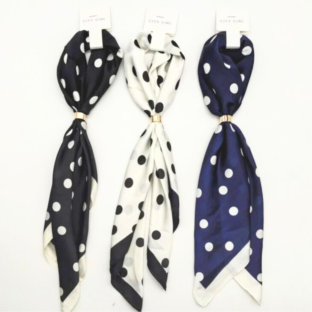 PAÑUELO DE SEDA CON LUNARES - CITY GIRL
