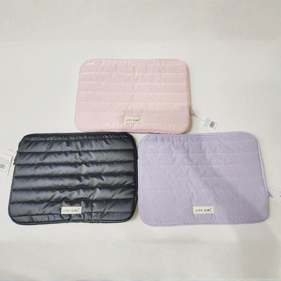 FUNDA PARA NOTEBOOK PUFFER – CITY GIRL