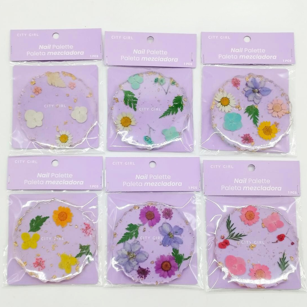 PALETA MEZCLADORA DE ACRILICO CON FLORES - CITY GIRL