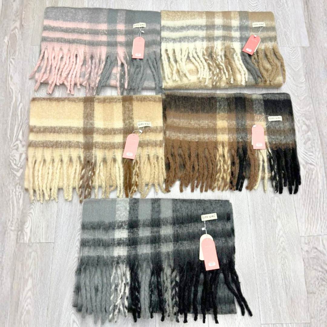 BUFANDA CUADRILLÉ - CITY GIRL