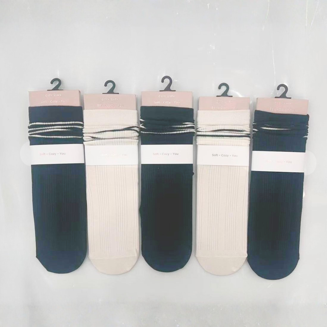 MEDIAS BLANCAS Y NEGRAS CON RAYAS – PACK 10 PARES – CITY GIRL