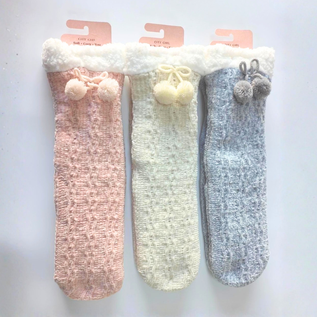 PANTUMEDIAS CON POMPONES - CITY GIRL