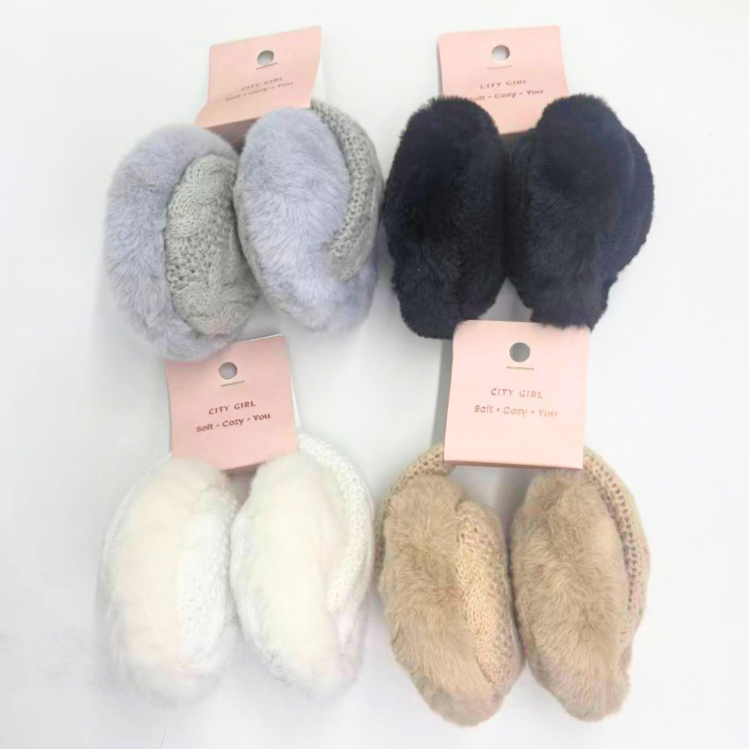 OREJERAS PELUCHE - CITY GIRL