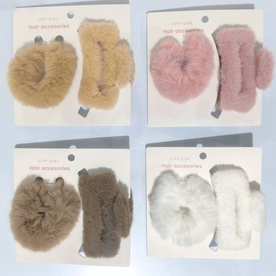 BROCHE + COLITA PELUCHE - CITY GIRL