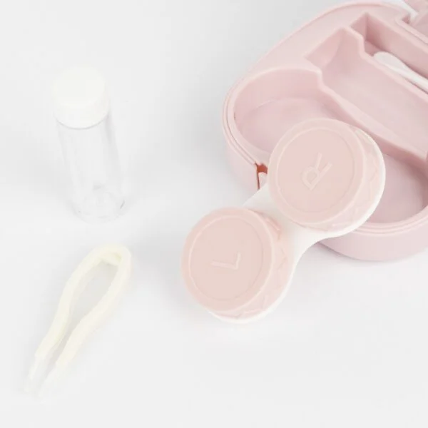 ESTUCHE PARA LENTES CORAZÓN MATTE